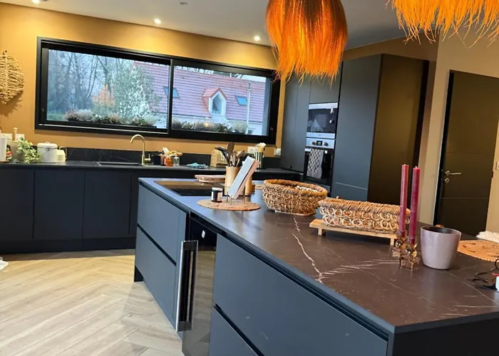 La Maison Familiale * La Calotterie